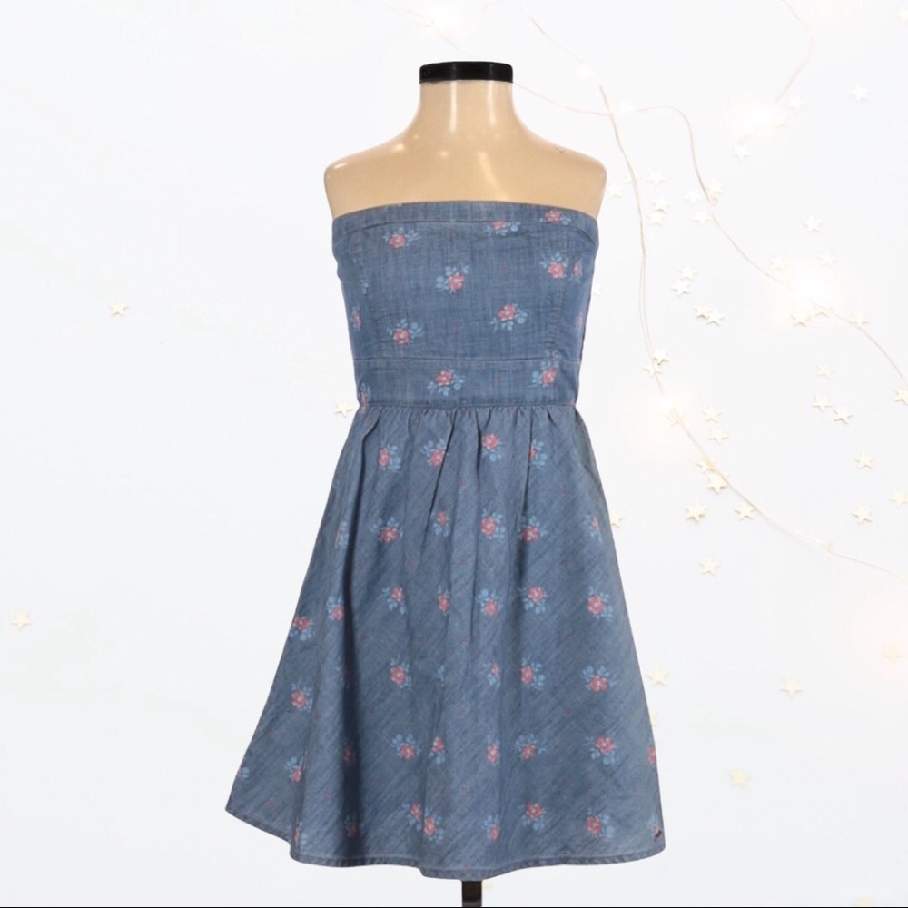 Hollister Strapless Casual Dress Size S Reg $50 “Excellent”.